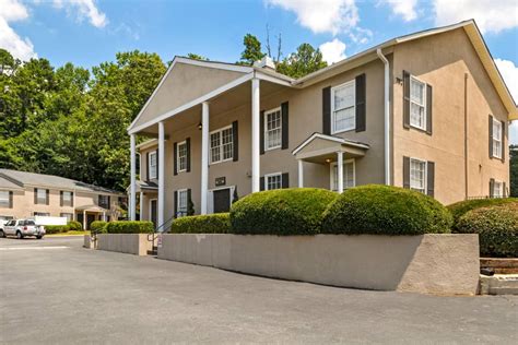 Weatherly <b>Apartments</b> is an <b>apartment</b> in Stone Mountain in zip code 30083. . Kristopher woods apartment